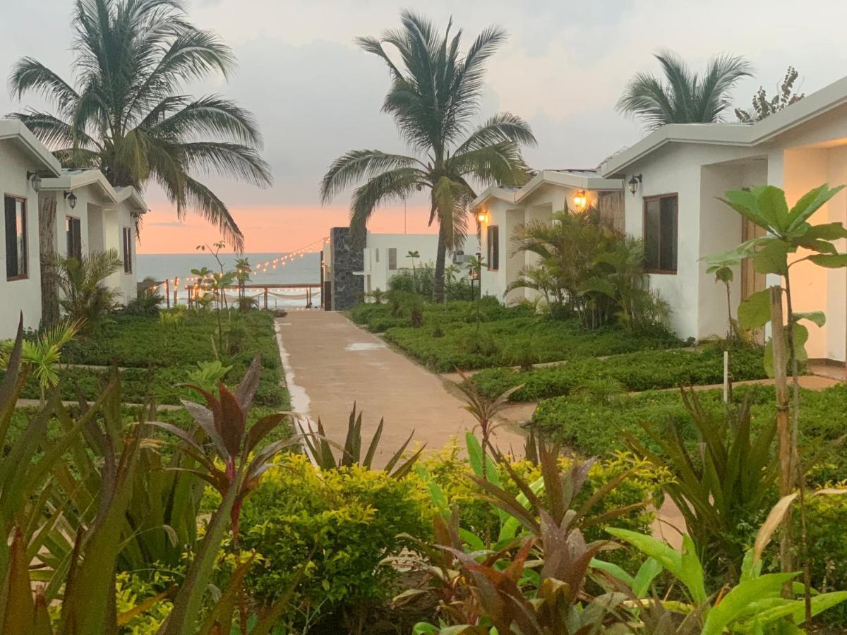 Playa Esperanza Resort Perihuete Екстериор снимка